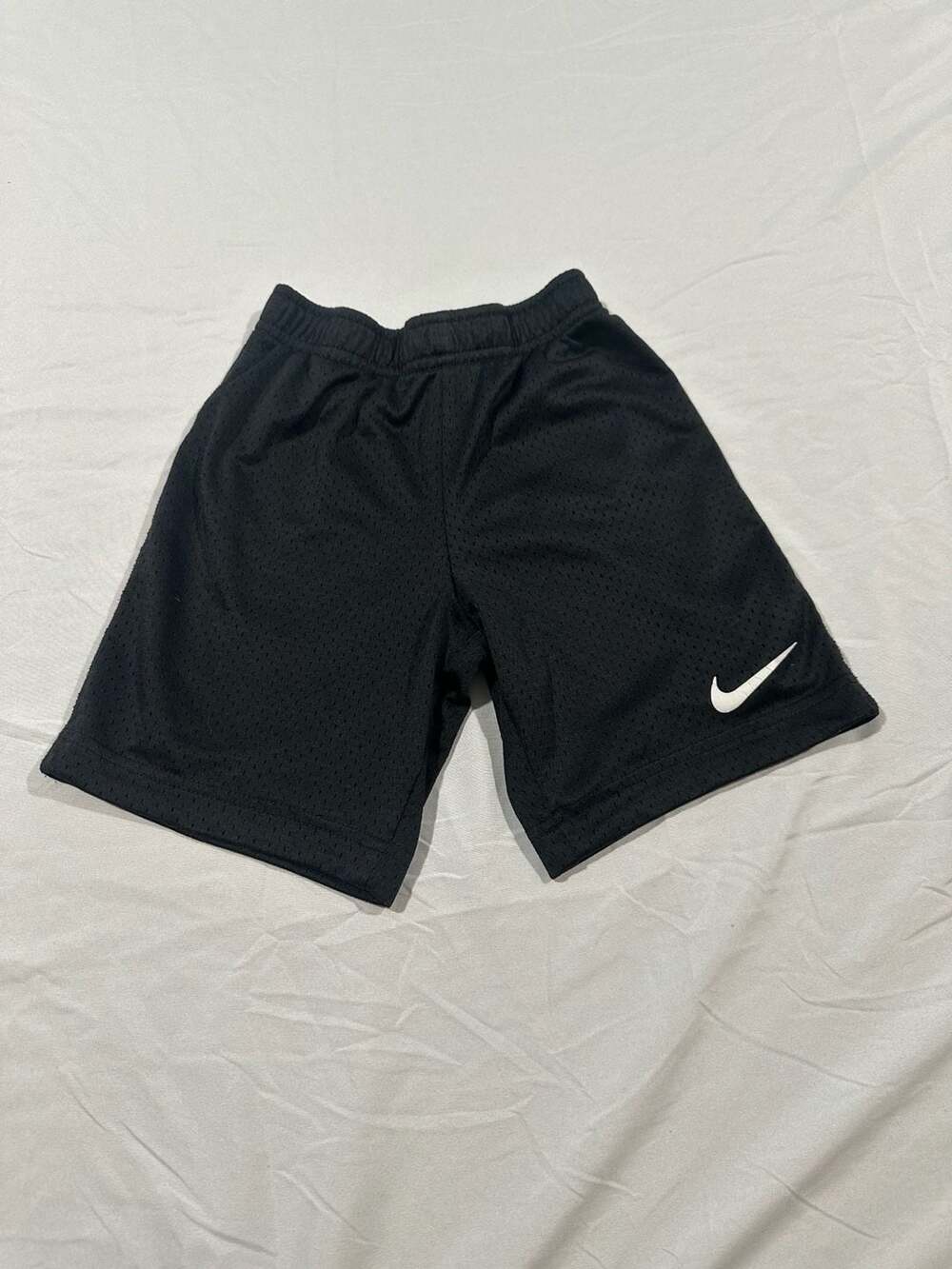 Nike Boys' Dri-FIT Mesh Athletic Shorts (Size 5-6 Years)
